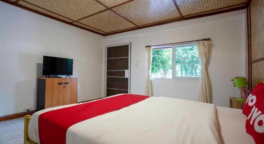 Oyo 909 Guiding Star Resort Chiang Mai Exterior photo