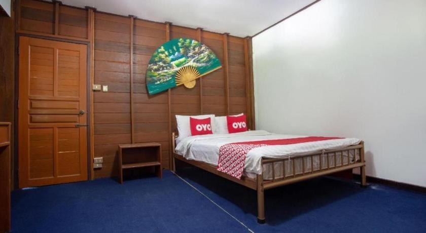 Oyo 909 Guiding Star Resort Chiang Mai Exterior photo