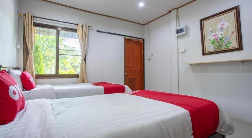 Oyo 909 Guiding Star Resort Chiang Mai Exterior photo